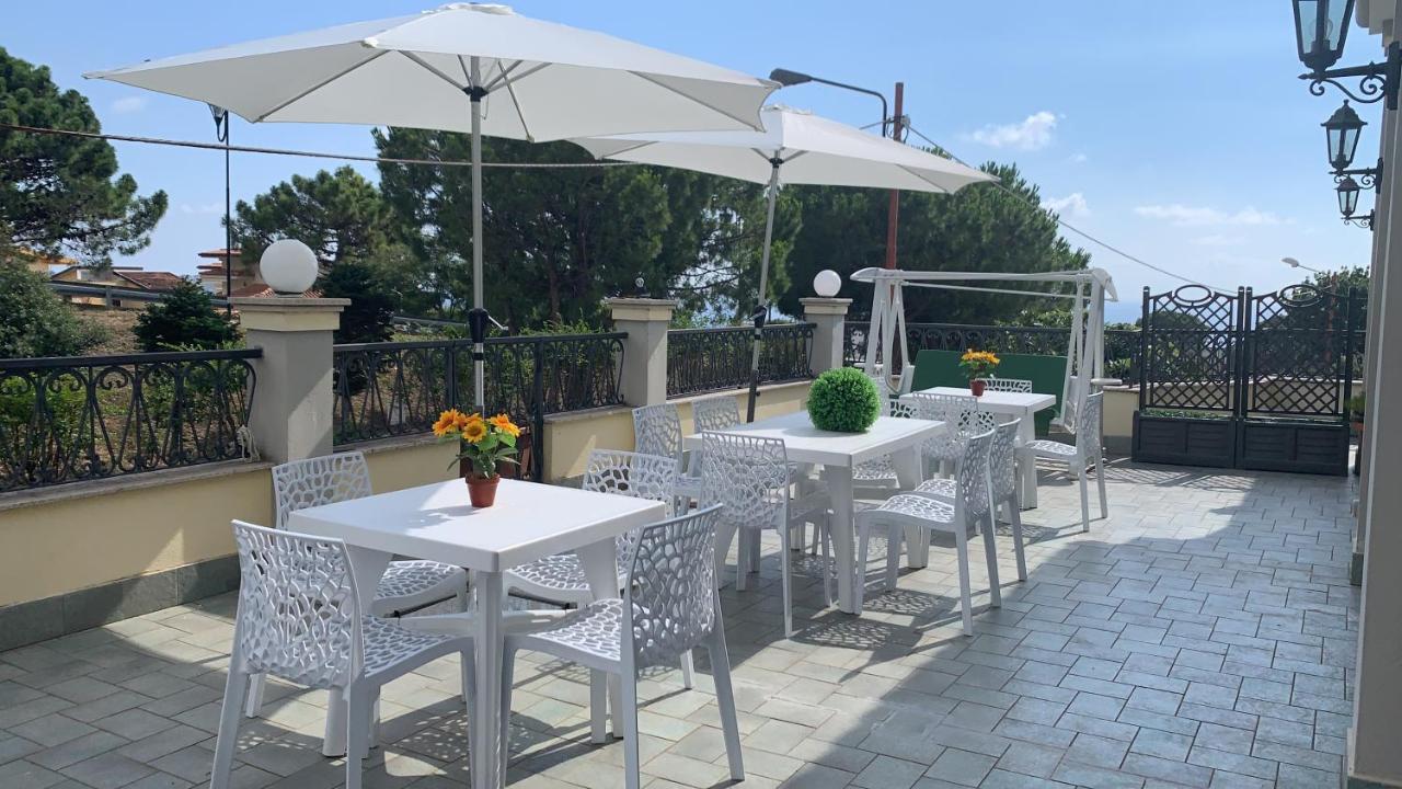 B&B Villagus Praia a Mare Ngoại thất bức ảnh